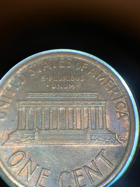 Lincoln-Cents-1987---Strange-Line--Over-Lincoln-Head-